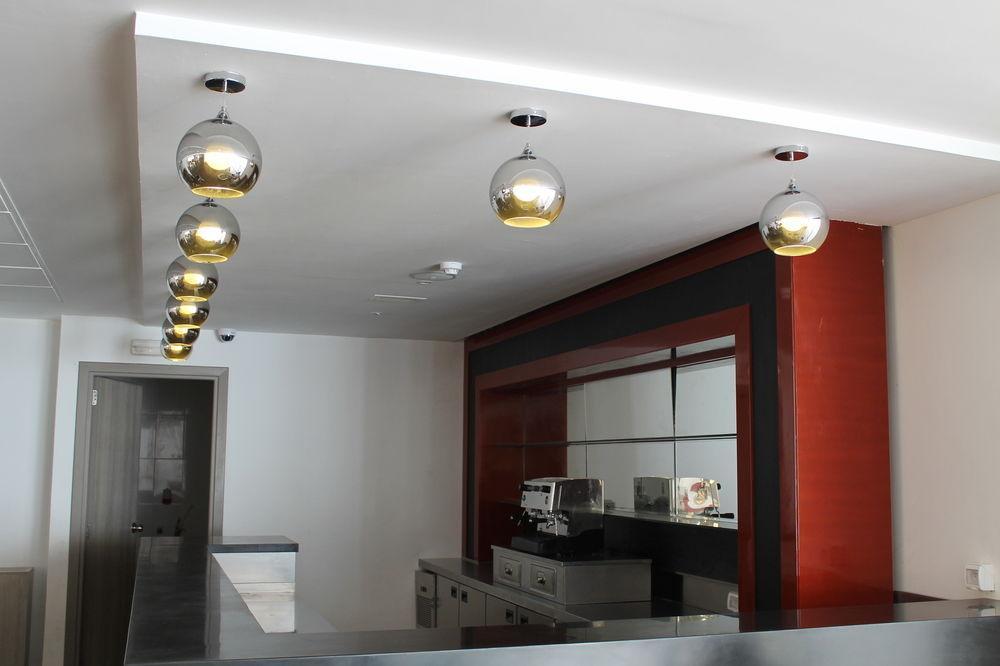 Hotel Leman, Les Berges Du 4*